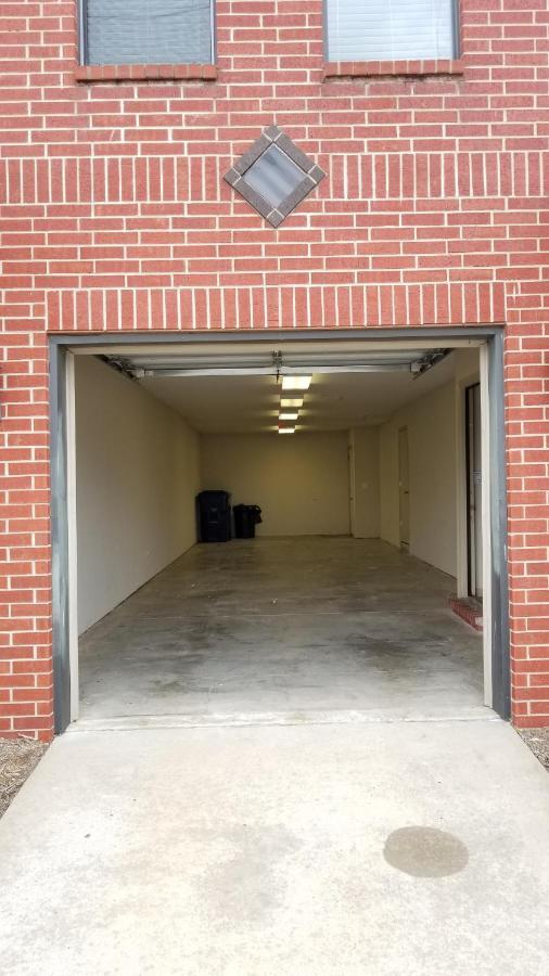 פורט סמית' Old Fort Loft King & Queen Suites Nearest Accomodation To Marshals Museum Power Your Ev For Free! מראה חיצוני תמונה