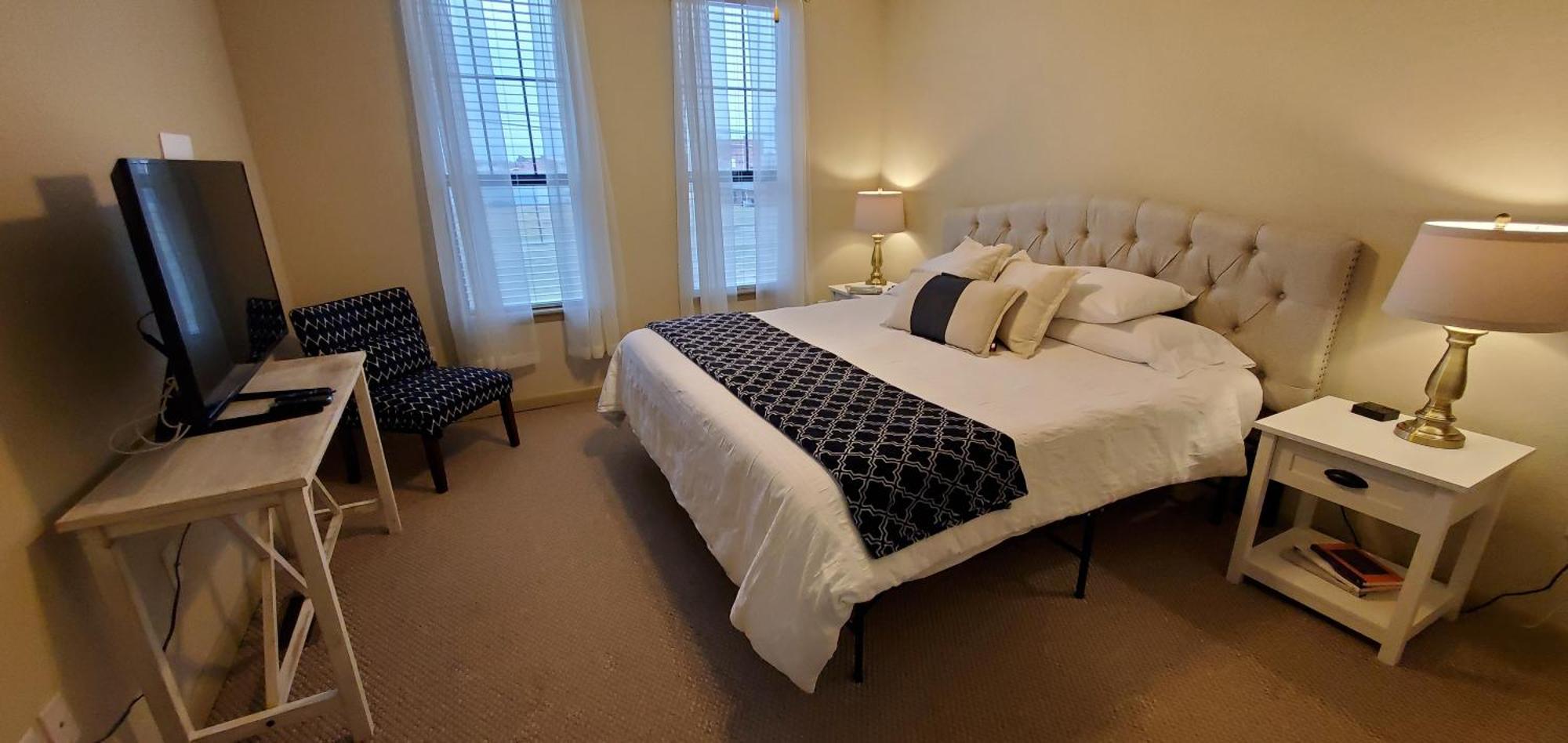 פורט סמית' Old Fort Loft King & Queen Suites Nearest Accomodation To Marshals Museum Power Your Ev For Free! מראה חיצוני תמונה